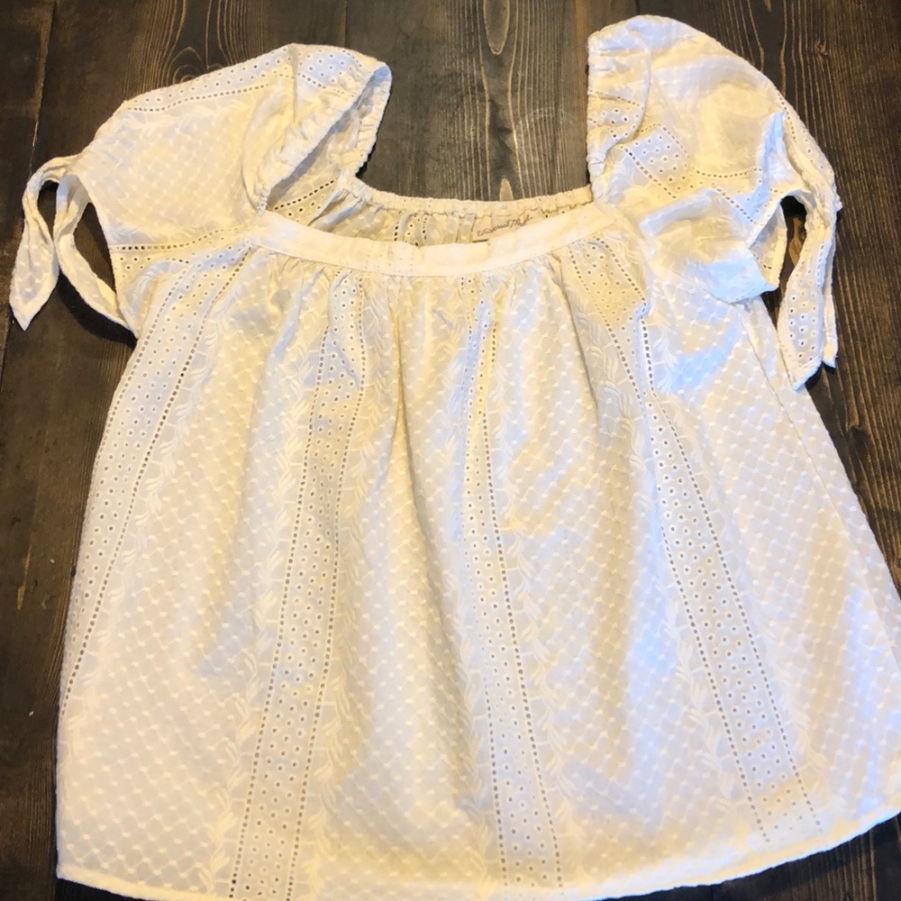 Embroidered shirt